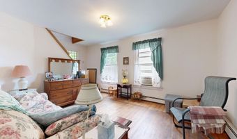 89 Pride Rd, Auburn, ME 04210