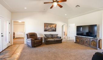 184 La Luz Gate Rd, Alamogordo, NM 88310