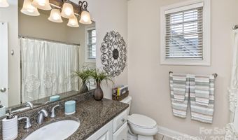 33 Stone House Rd, Arden, NC 28704