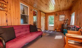 183 Barnard Rd, Barnard Twp., ME 04414