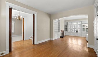 1106 Washington Ave, Alton, IL 62002