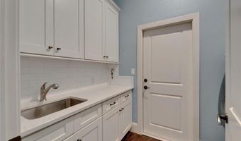 6116 LAGOMAR Ln, Apollo Beach, FL 33572