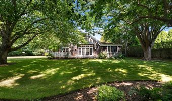 256 Main St, Amagansett, NY 11930