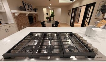 1677 S Hill Ave, Fallbrook, CA 92028