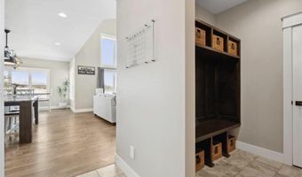 9174 207th Ave, Anamosa, IA 52205