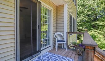 22 Sargent Rd, Brookline, NH 03033