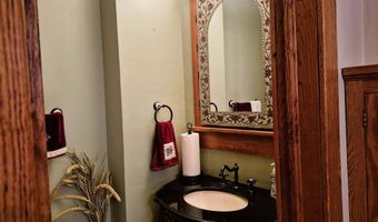 1215 Central Ave, Auburn, NE 68305