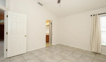 1052 ROYAL OAKS Dr, Apopka, FL 32703