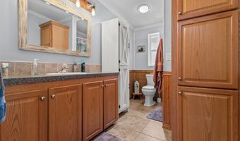 6679 NW 27th Pl, Bell, FL 32619