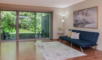 609 Watersedge Dr, Ann Arbor, MI 48105