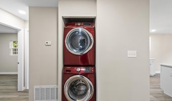 5418 VARNUM St, Bladensburg, MD 20710