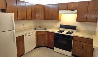 159 Robertson Way, Bayonne, NJ 07035