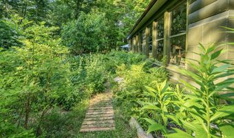 183 Pitcher Rd, Belfast, ME 04915