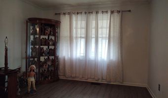 110 Stork St, Anna, IL 62906