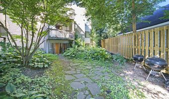 1531 Packard St #6, Ann Arbor, MI 48104