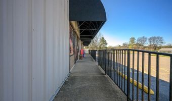 2121 Batesville Blvd, Batesville, AR 72501