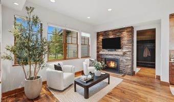 390 Hayrake Ln, Bozeman, MT 59715