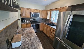 1208 Roosevelt Dr, Atlantic, IA 50022