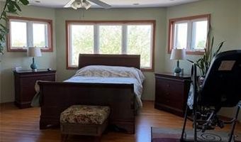 10368 Saint John Dr, Algonac, MI 48001