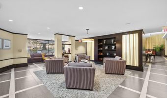 4500 S FOUR MILE RUN Dr 222, Arlington, VA 22204