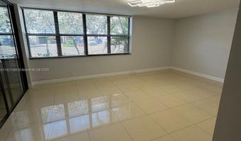 20401 NE 30th Ave 124-8, Aventura, FL 33180