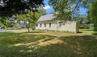 40 Lima St, Warwick, RI 02889