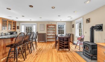 840 Broadway, Bangor, ME 04401
