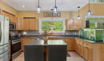 76 Asbury Ln, Acton, ME 04001