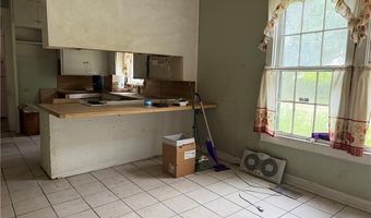 214 E PINE St, Amite, LA 70422