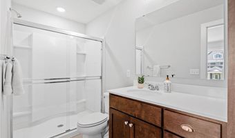 16321 Dryden Rd, Lakeville, MN 55044