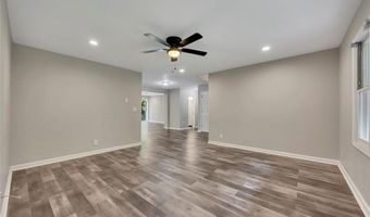 781 Grist Mill Dr E, Acworth, GA 30101