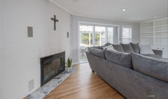 104 Sunnyside Dr, Athens, OH 45701