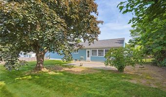 32 Brookfarm Rd, North Providence, RI 02904
