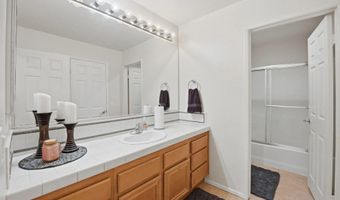 3234 Meadow Grass Ln, Escondido, CA 92027