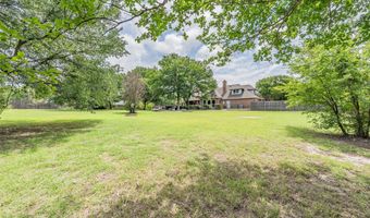1304 Greenview Dr, Aledo, TX 76008