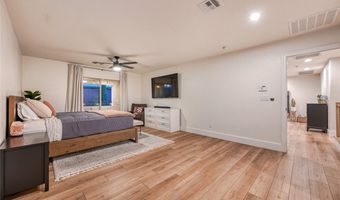5571 Bethany Bend Dr, Las Vegas, NV 89135