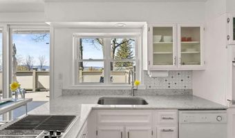 46 Chittenden Dr, Burlington, VT 05401