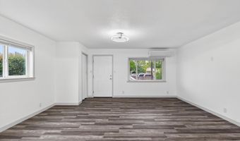 2896 East St, Anderson, CA 96007