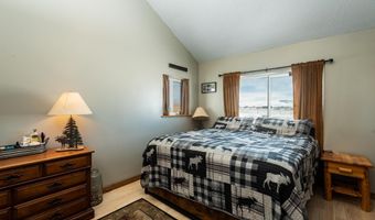 5 MARK Cir, Boulder, WY 82923