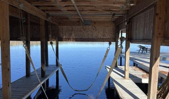 2540 Montyna Ln, Alford, FL 32420