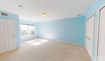 2767 S Knightsbridge Cir, Ann Arbor, MI 48105