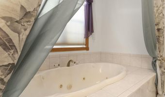 1532 34th St, Allegan, MI 49010