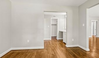 3802 IVANHOE Ln, Alexandria, VA 22310