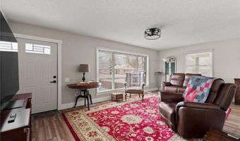 314 S 1st St, Austin, IN 47102