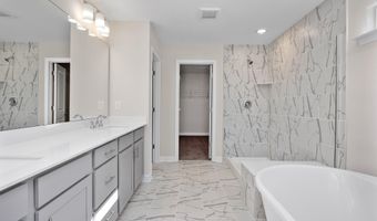 315 Queensferry Ln, Aberdeen, NC 28315