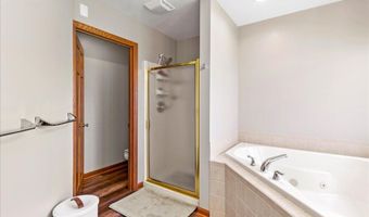 13265 Whitefeather Trl, Anna, OH 45302