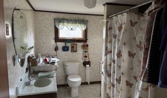 138 Spring Rd, Augusta, ME 04330