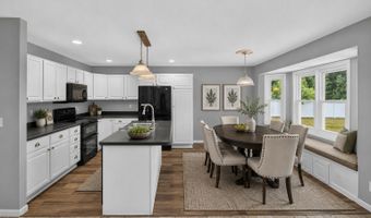 2066 Friar Tuck Cir, Adrian, MI 49221