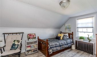 24 Columbus Blvd, Cranston, RI 02910