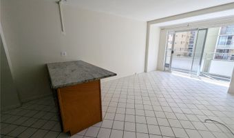 445 Kaiolu St 402, Honolulu, HI 96815